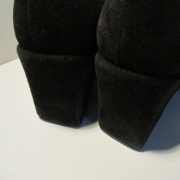 Black Stuart Weitzman Slip-on Platform Wedge Loafers, Size 8.5 - Picture 4 of 6